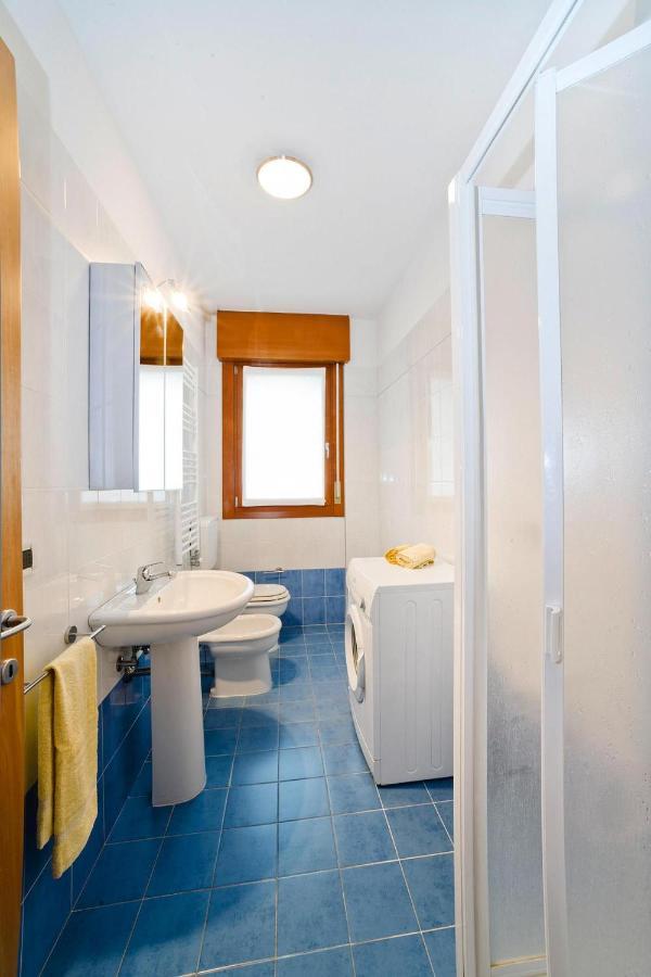 Apartment In Caorle With Heating Eksteriør billede